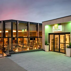 holiday-inn-london-gatwick-worth.brighton-hotels-england.com/